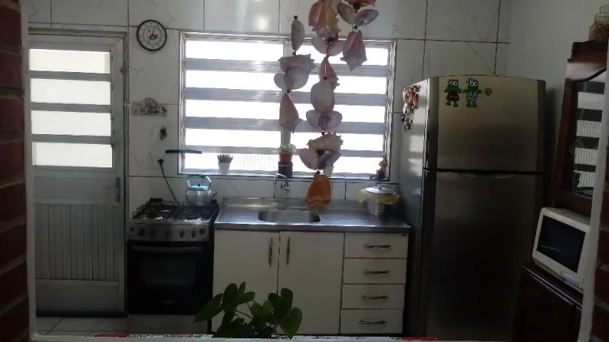 Casa 3 quartos, uma quadra do mar, internet, tv a cabo, alarme. - Foto 7