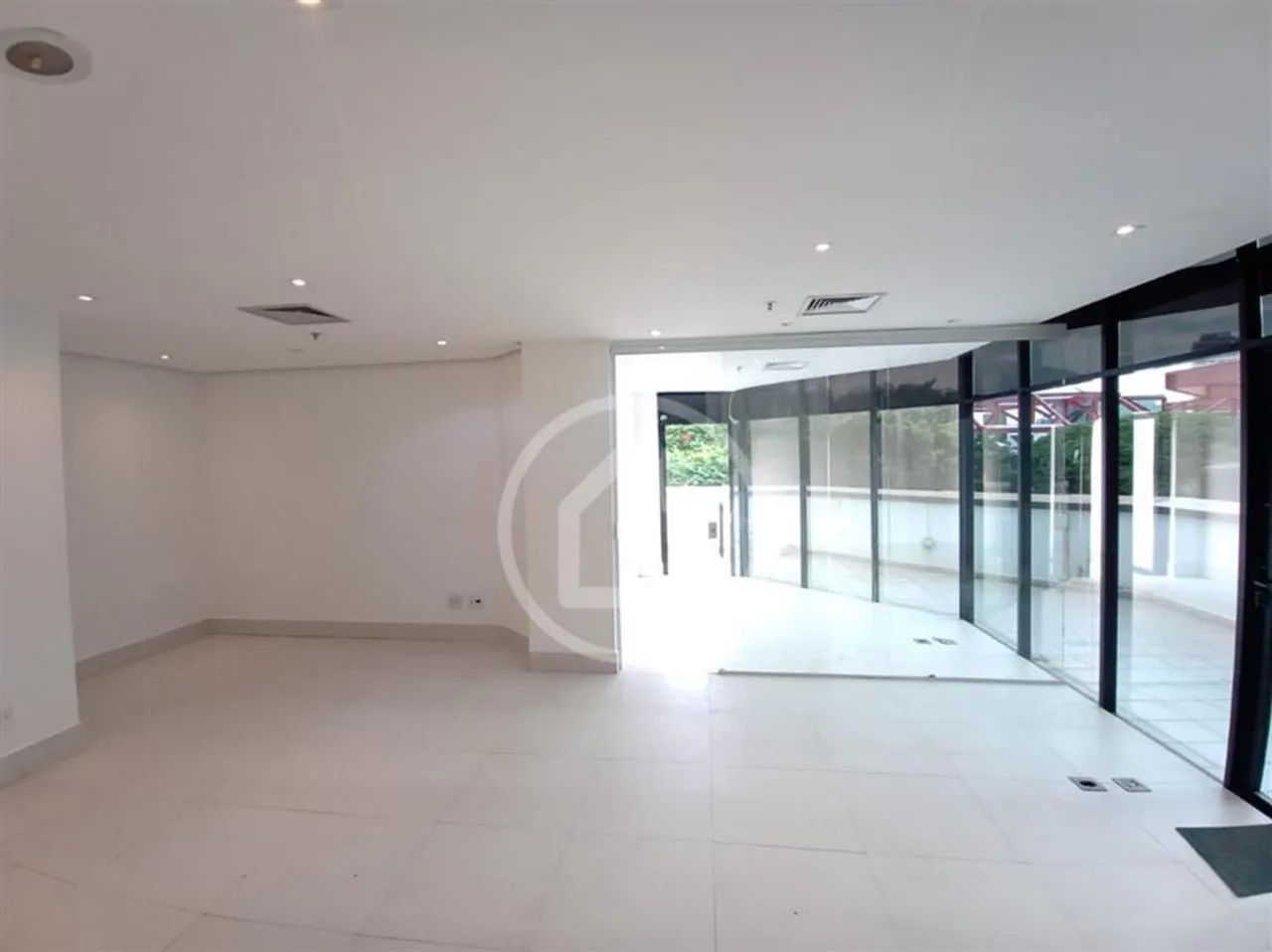 CONDOMINIO ALPHAVILLE LAGOA DOS INGLESES - Imóvel Comercial