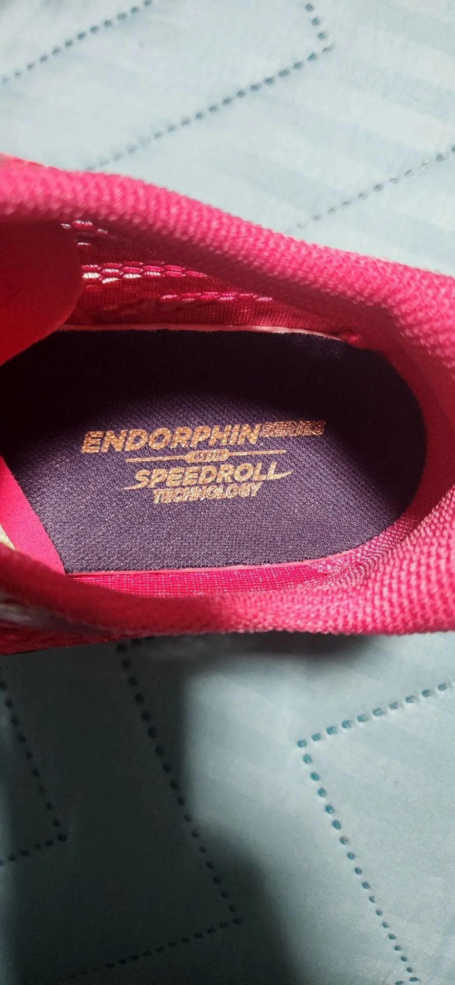 TÊNIS NOVO - Saucony Endorphin Pro 3 Tamanho US: 11.5 / BR: 43 Cor: Rosa Nunca utilizado. - Foto 3