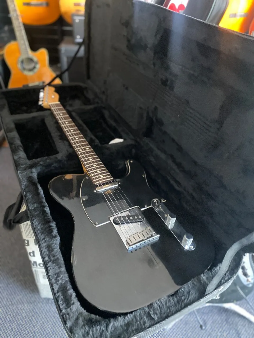 guitarra fender telecaster american deluxe