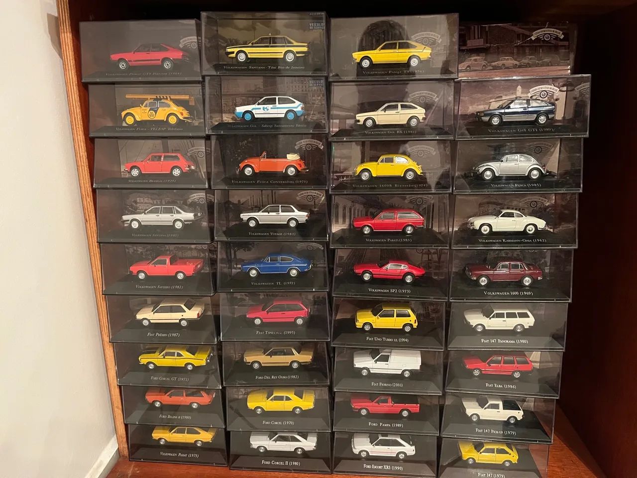 Coleção de carrinhos escala 1:43 - Foto 2