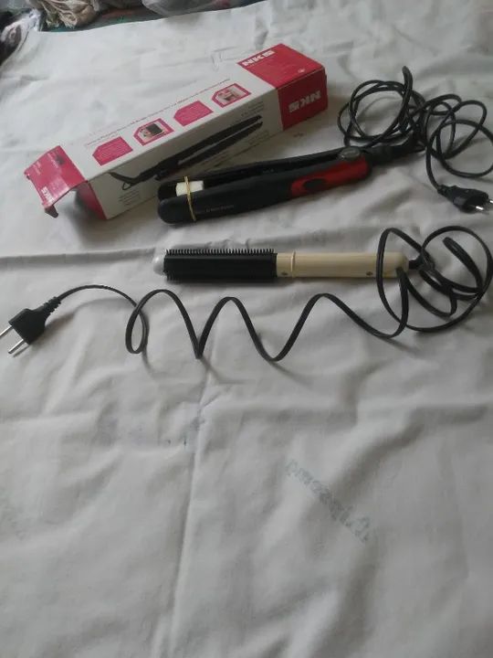 Escova modeladora e Prancha para cabelos. - Foto 5