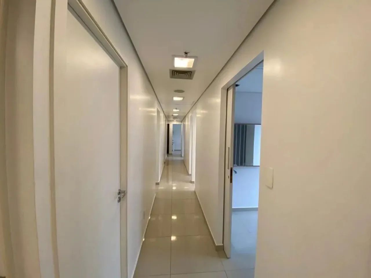 Sala à venda em Barueri, Alphaville Industrial, com 131 m², Centro Empresarial Alphaville - Foto 5