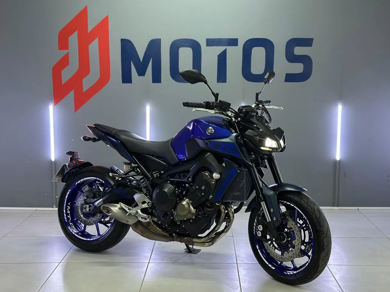 MT 09 2025 700 Km