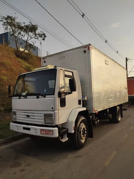 Ford Cargo 1215 1998