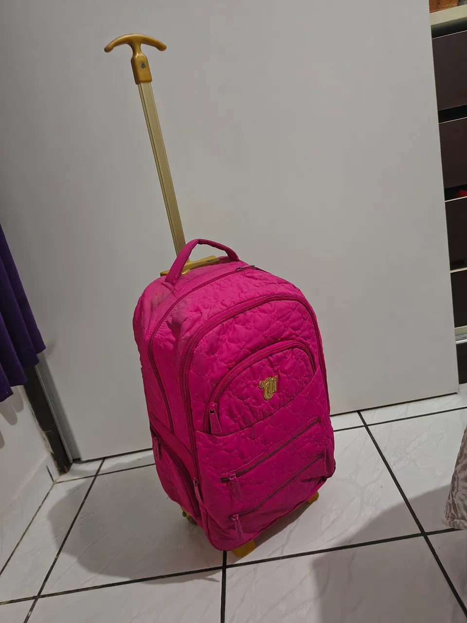 Mochila de Rodinhas Rosa