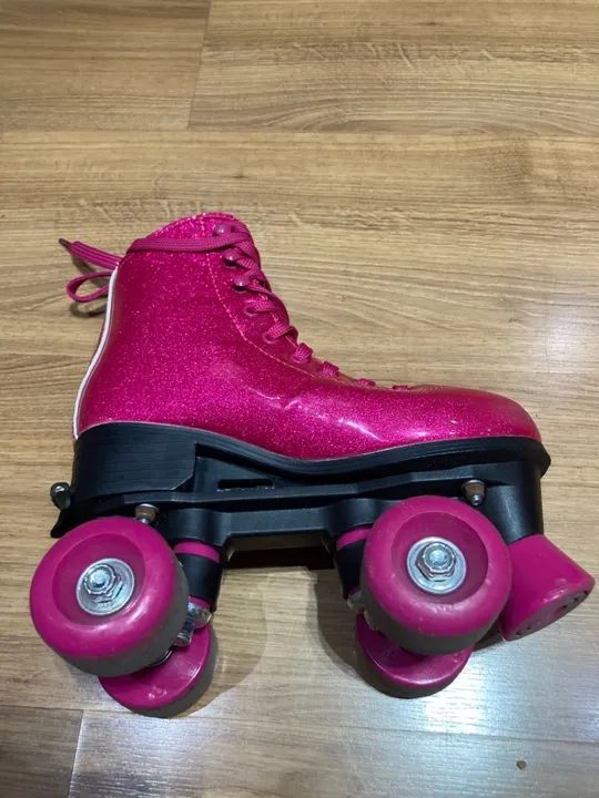Patins Infantis Rosa Glitter tamanho ajustável de 31 a 34 - Foto 3