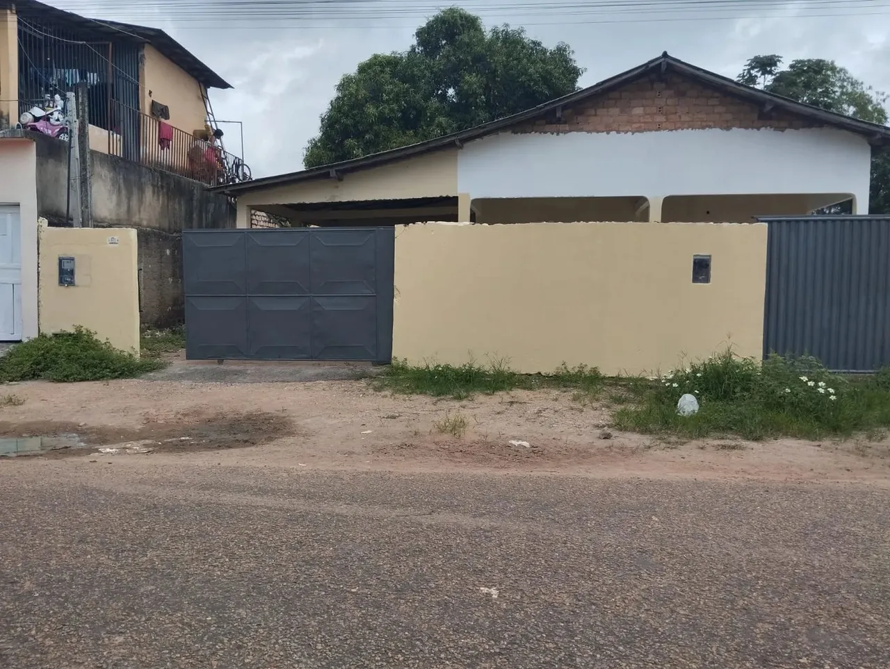 Imóvel para venda com 3 quartos -Jardim Caranã - Boa Vista - RR