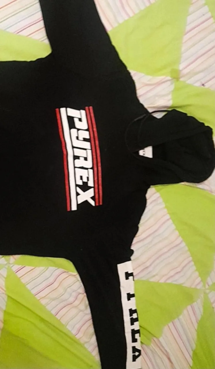Moletom Pyrex Preto, usado