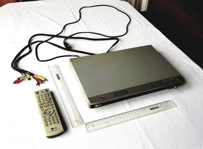 Aparelho Dvd - Marca Lg (Modelo Dk 140) - Funcionando - Com Controle Remoto - Foto 2