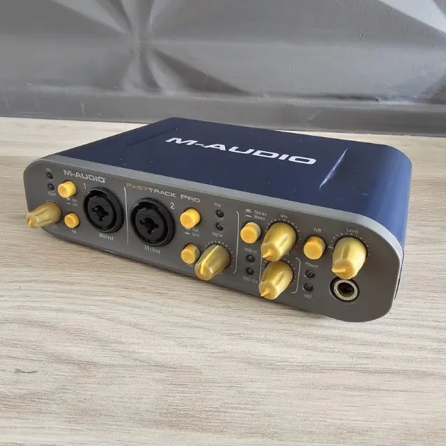 Interface de Audio M-Audio Fast Track Pro