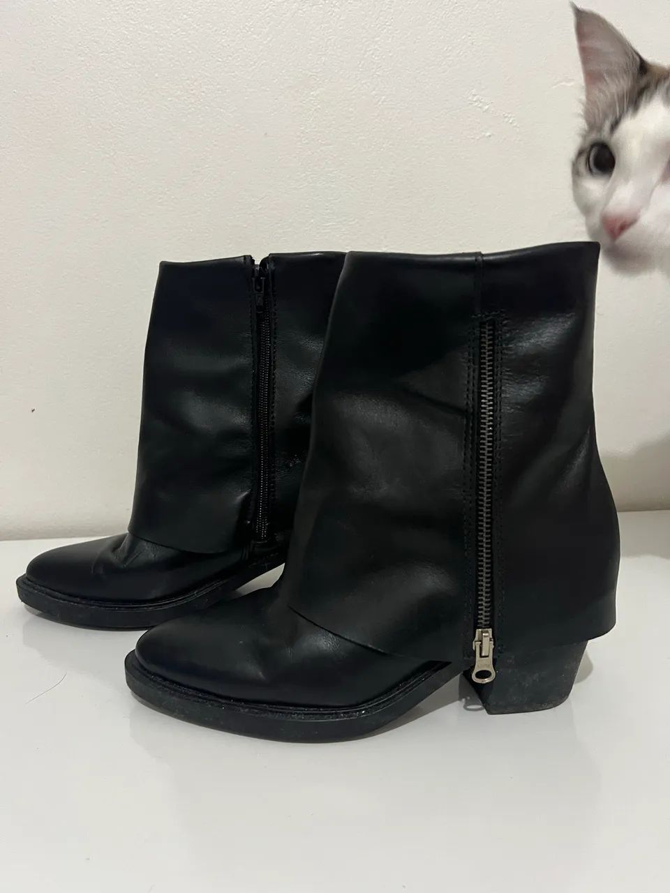 Bota em couro - Foto 4