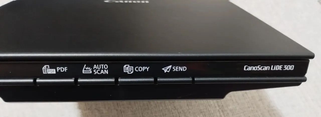 Scanner Canon LIDE 300 - Excelente estado