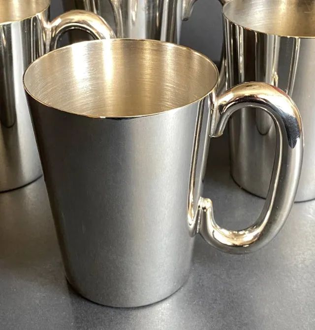 Conjunto de 5 canecas em prata 90 Belprata -med. 11cm