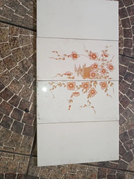 AZULEJOS ANTIGOS LER O ANUNCIO - Foto 5