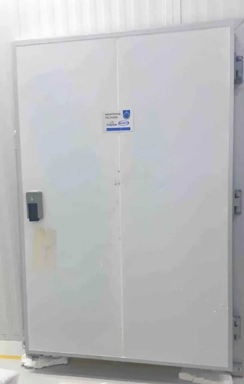 Porta Giratória Câmara Fria Congelados 2,20x1,40m PIR 150mm - Foto 2