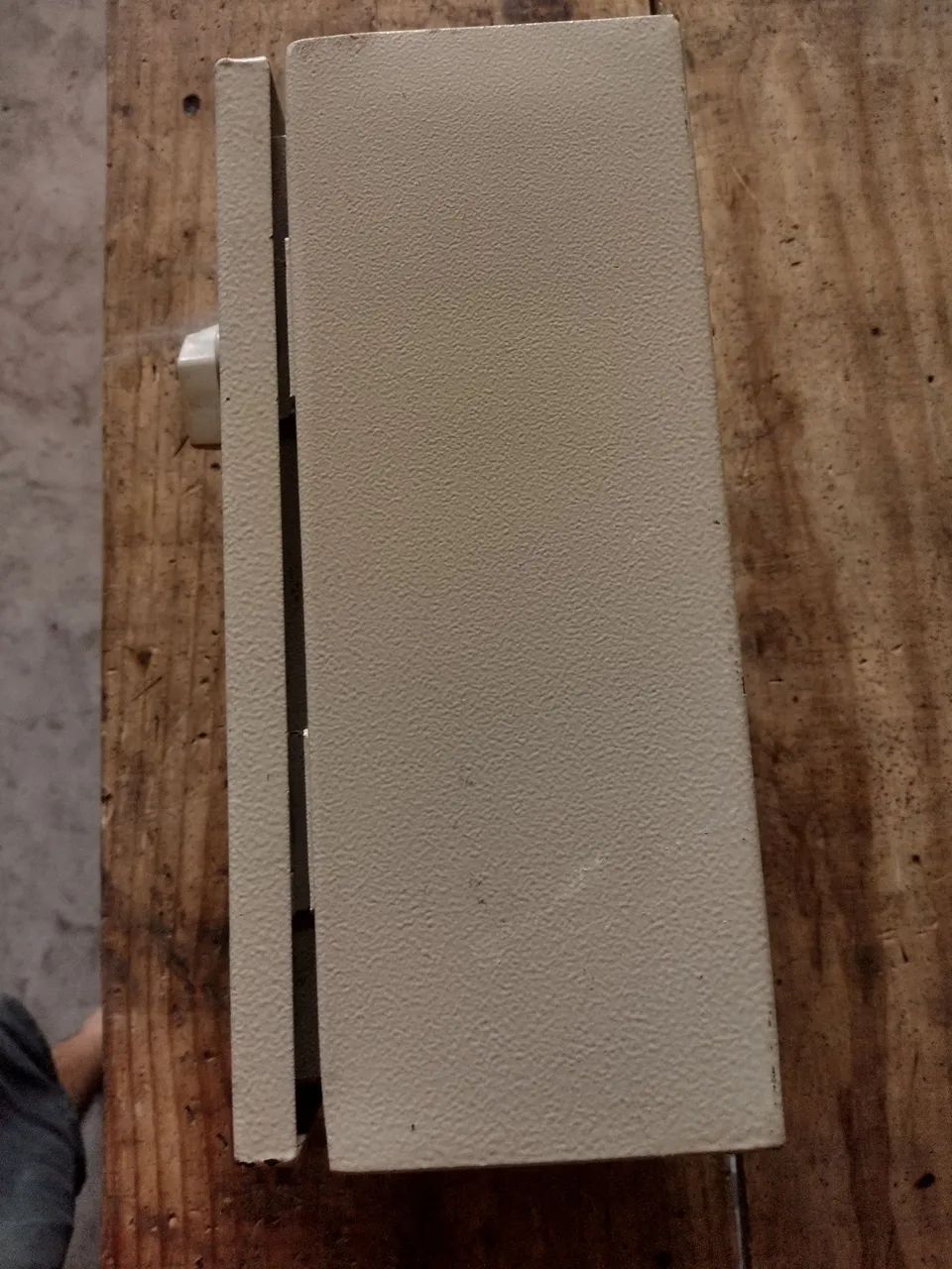 Quadro de comando elétrico CEMAR de sobrepor, com chave reversora e controlador COEL TLZ10 - Foto 3