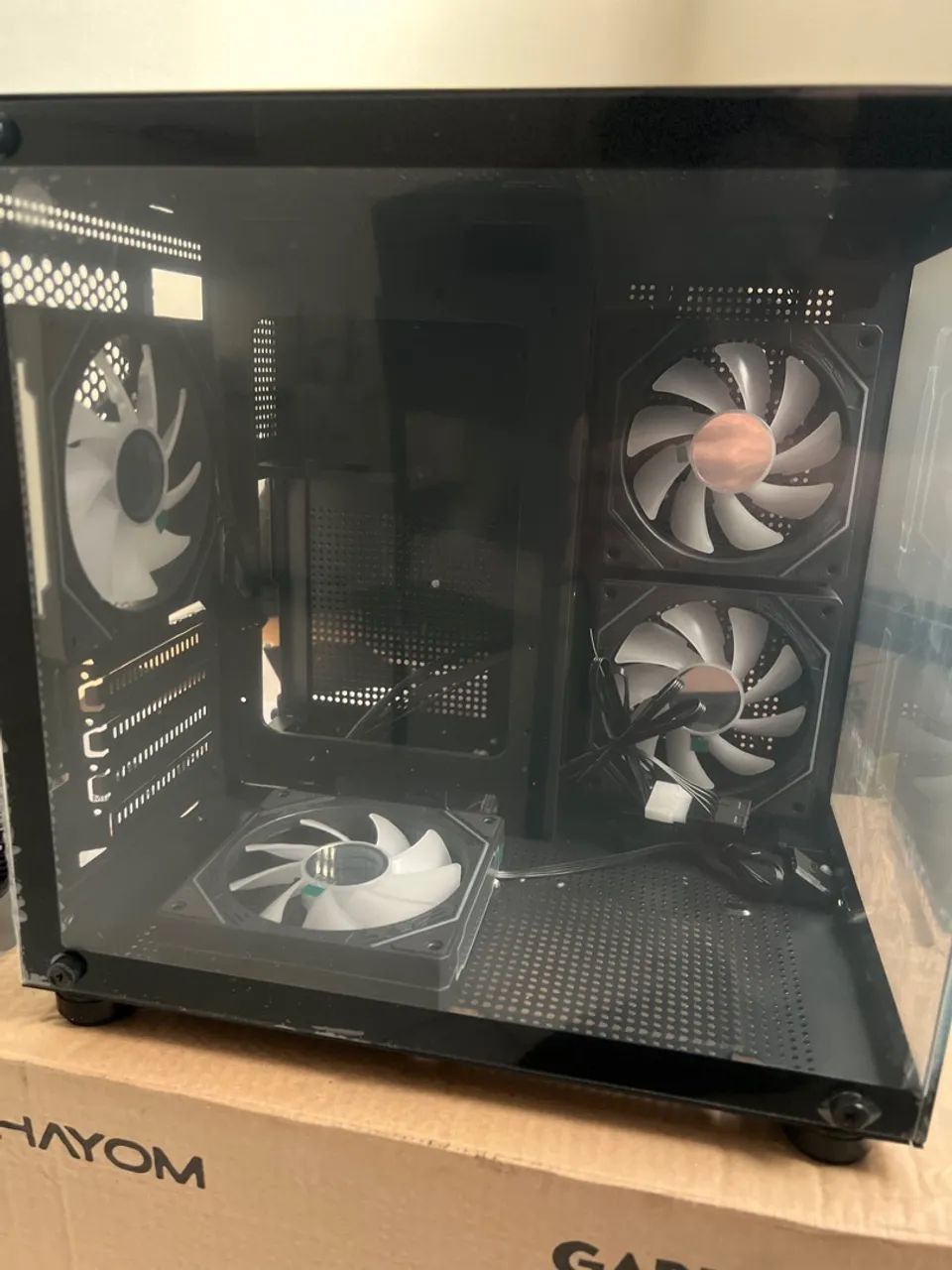 Gabinete Aquário Gamer com 4 fans
