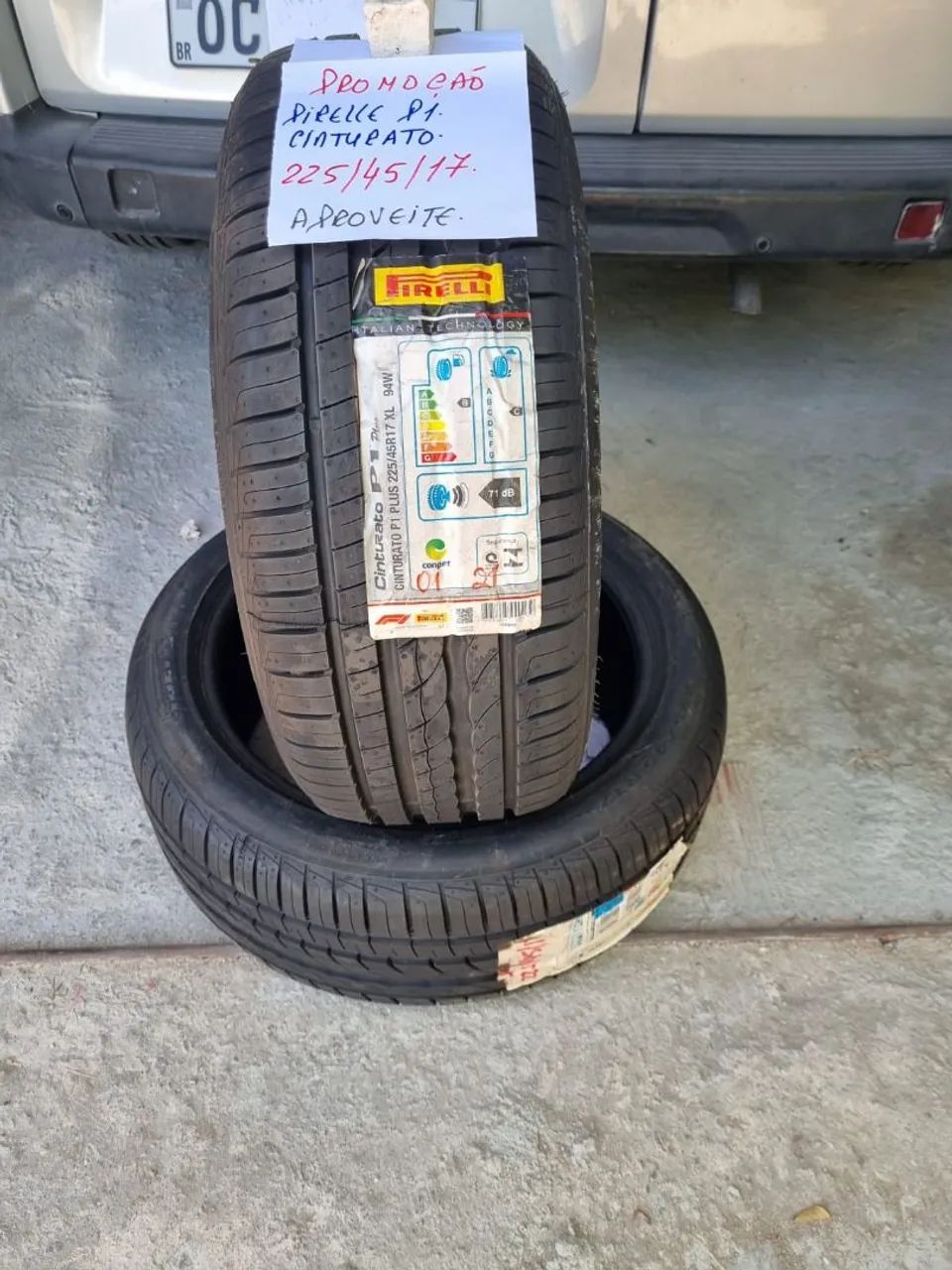 Pneu 225/45/17 pirelli p1 cinturato R$495 uni / dunlop 