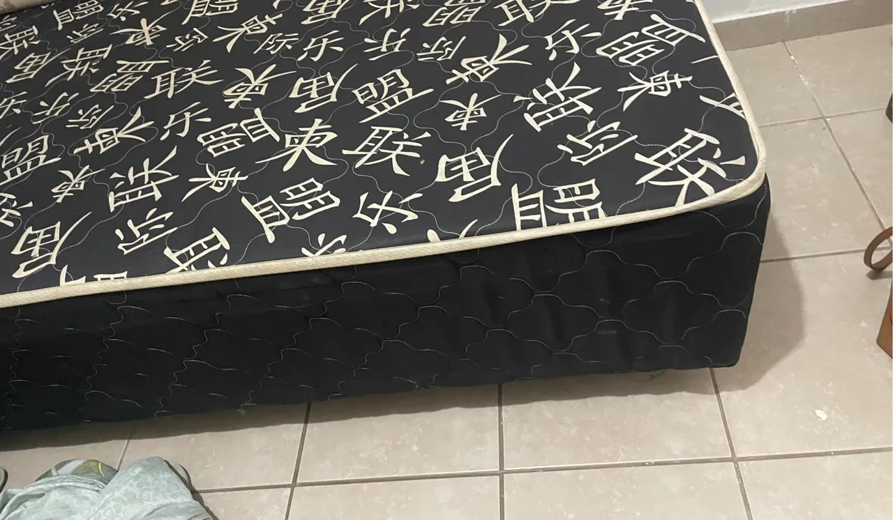 Cama box de solteiro