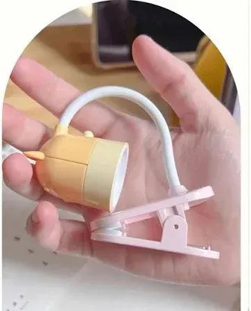 MiNi Lâmpada LED Mesa Alimentada Por Bateria Livro De Leitura Clipe Luz Ajustável Portátil - Foto 4
