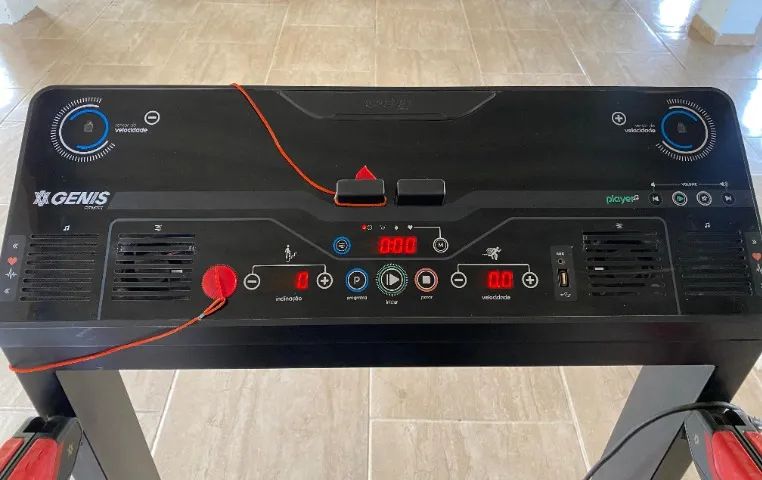 Esteira Genis GT2000 com inclinação eletrônica perfeita. - Foto 6