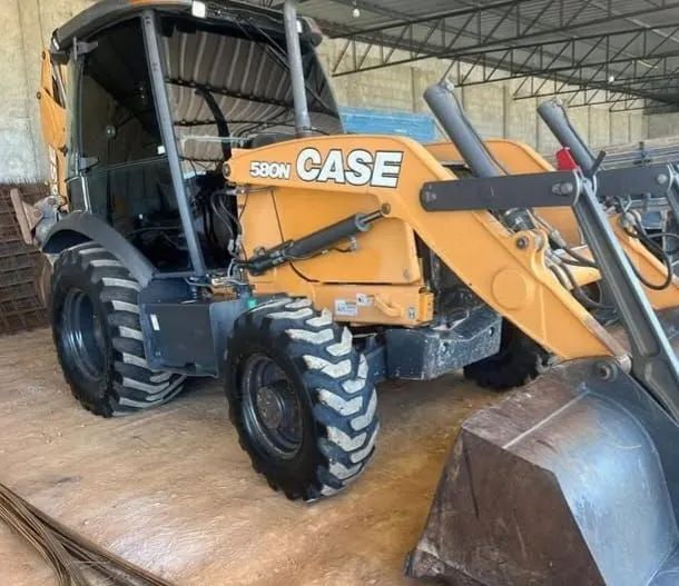 Retroescavadeira case 580n 4x4 ano 2019 - Foto 2