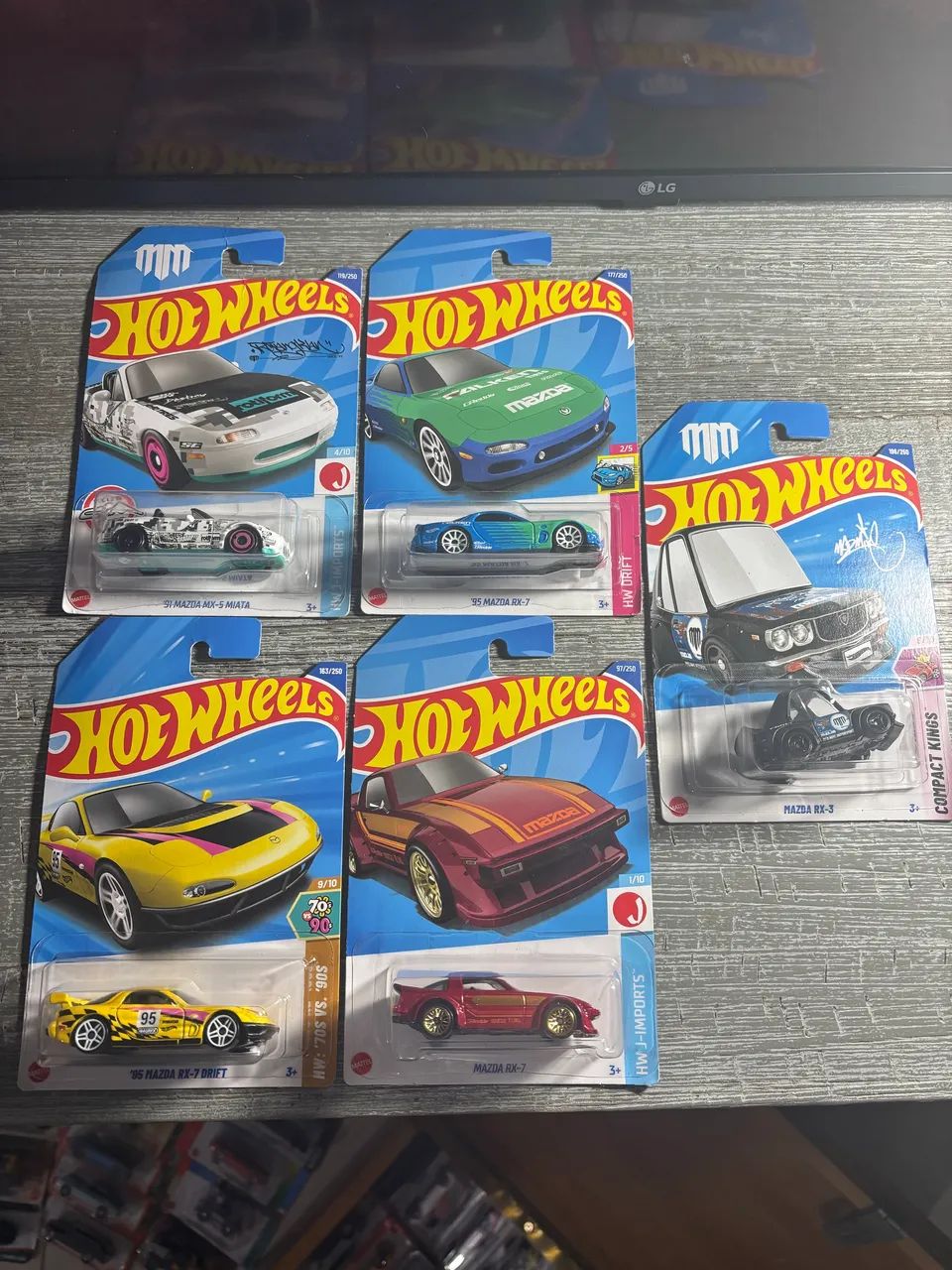 5 Miniaturas Hot Wheels - Mazda RX-7, MX-5 Miata e RX-3, Edições