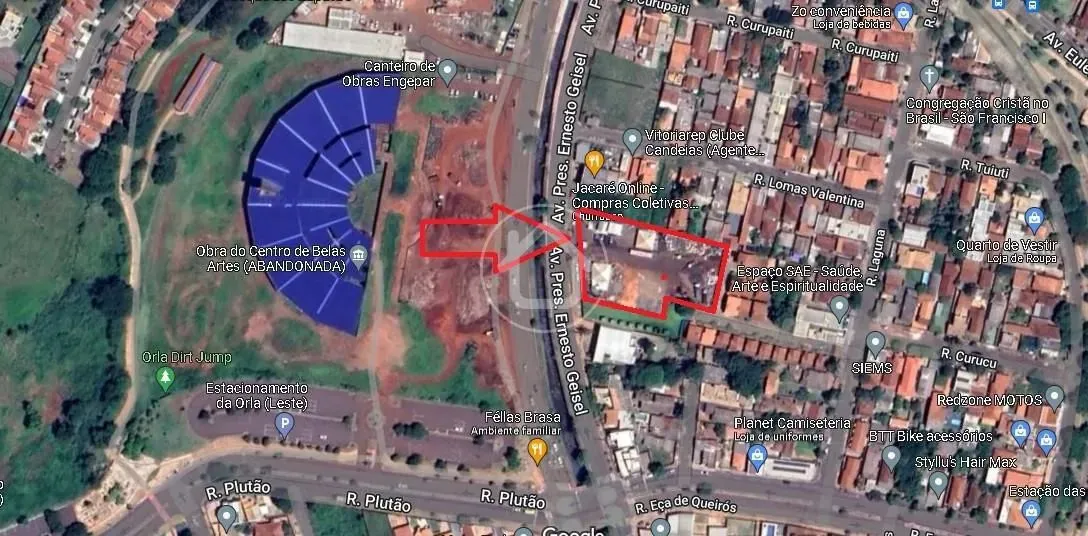 TERRENO COM 3700M² E BEM LOCALIZADO