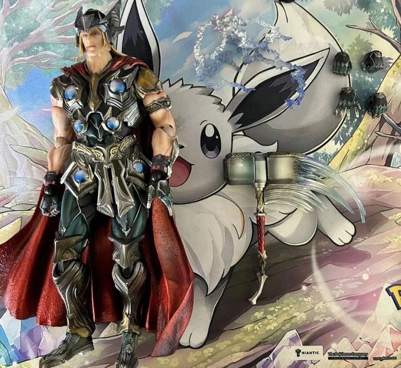 Thor Play Arts Variant Universe Action Figure 28 cm - Foto 2