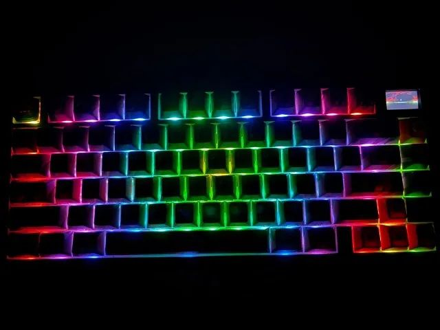 Teclado com Tela Gamer Mecânico Custom GMK 81 - Foto 4