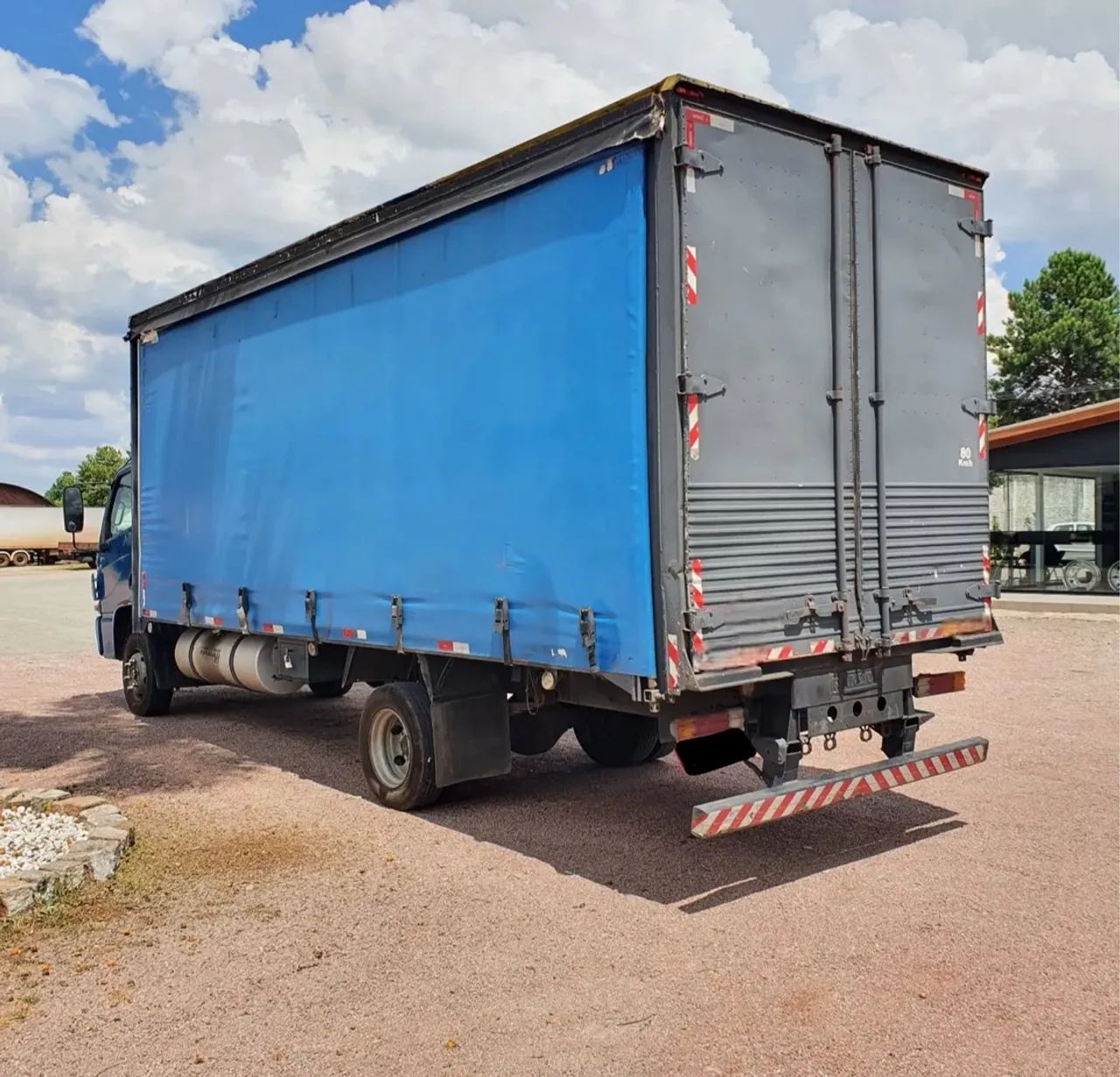 MB ACCELO 915 SIDER  - Foto 5