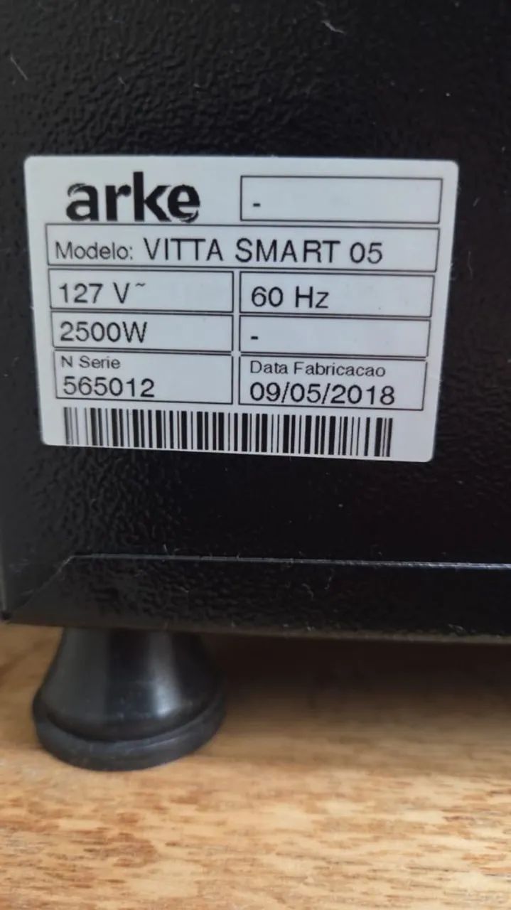 Churrasqueira Elétrica Arke Vitta Smart 5 110V rotativo com 5 espetos + 3  grelhas  - Foto 2