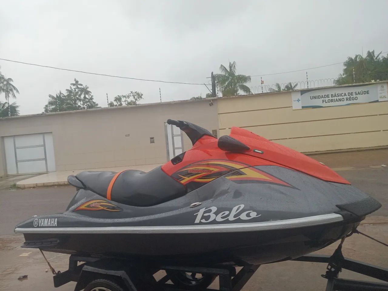 VENDO JET-SKI YAMANHA 1100  VALOR 50.000 CONTATO * 