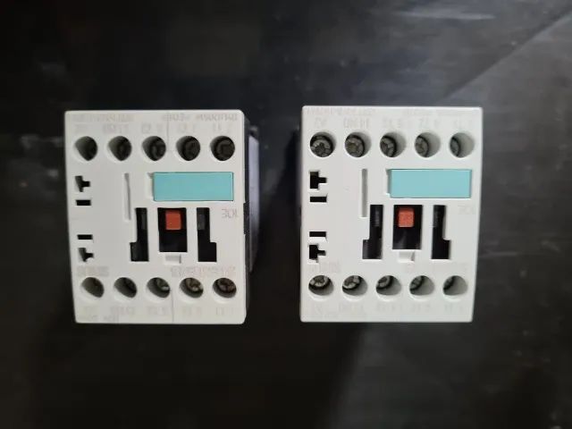 Disjuntor Relé e Contator Siemens - Foto 4