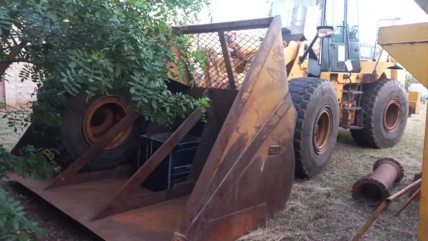 Concha caçamba para pá carregadeira Caterpillar 950H para cavaco ou bagaço de cana - Foto 3