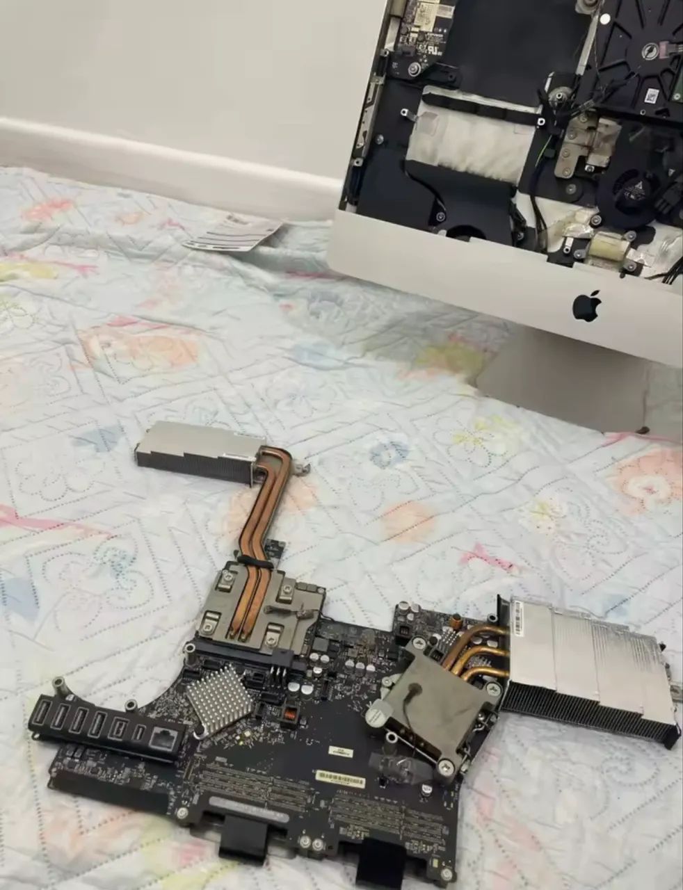 iMac A1311 2011 21.5  - Foto 3