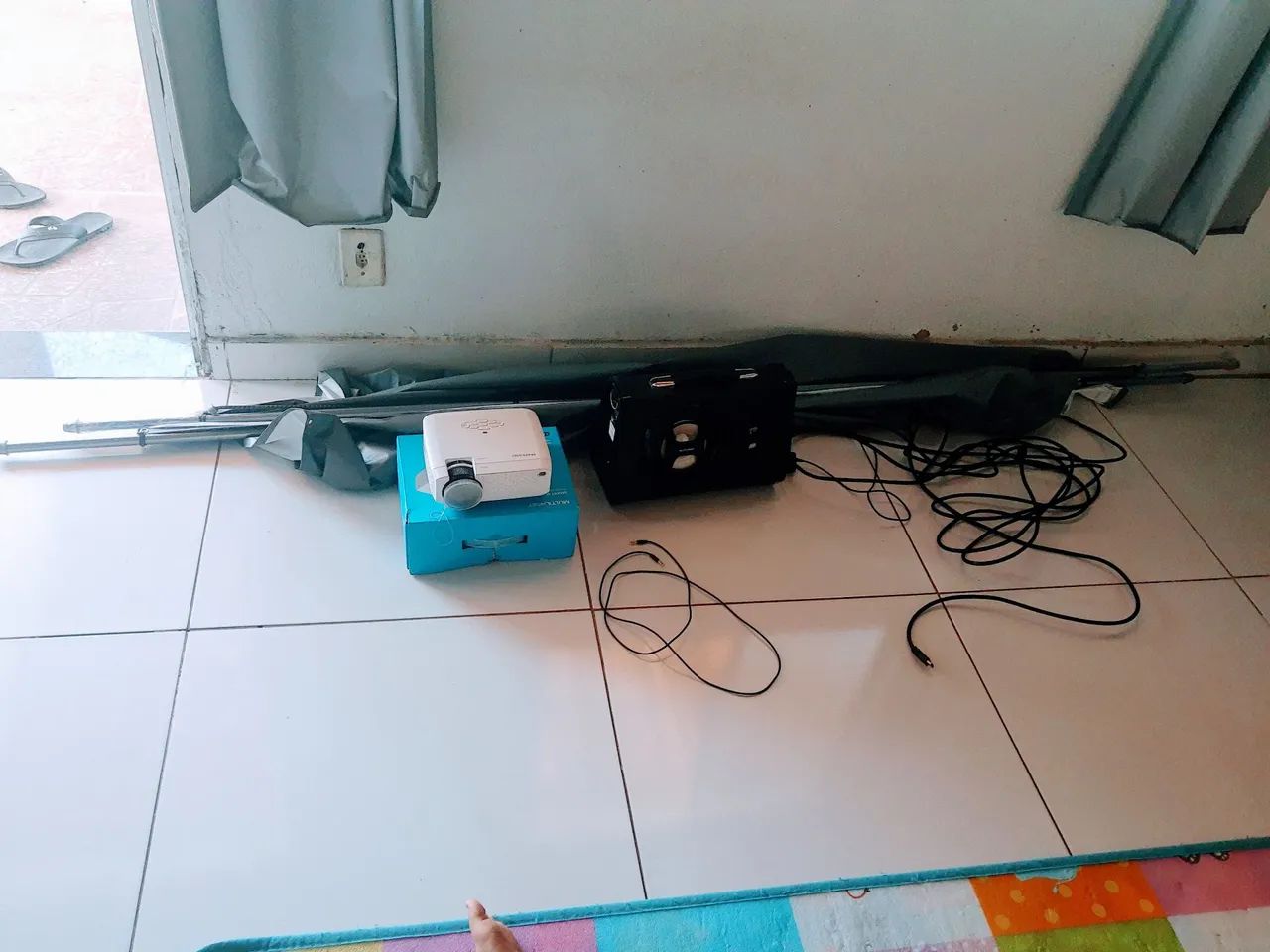 Projetor Multilaser mais acessórios indispensável  - Foto 2