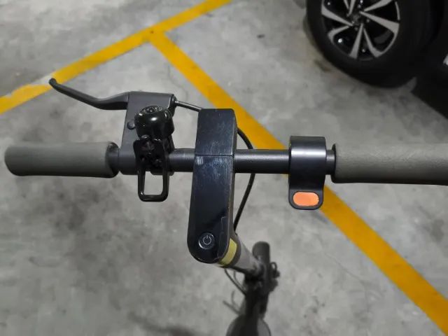 Patinete Elétrico Xiaomi Mi Electric Scooter Essential - Foto 2