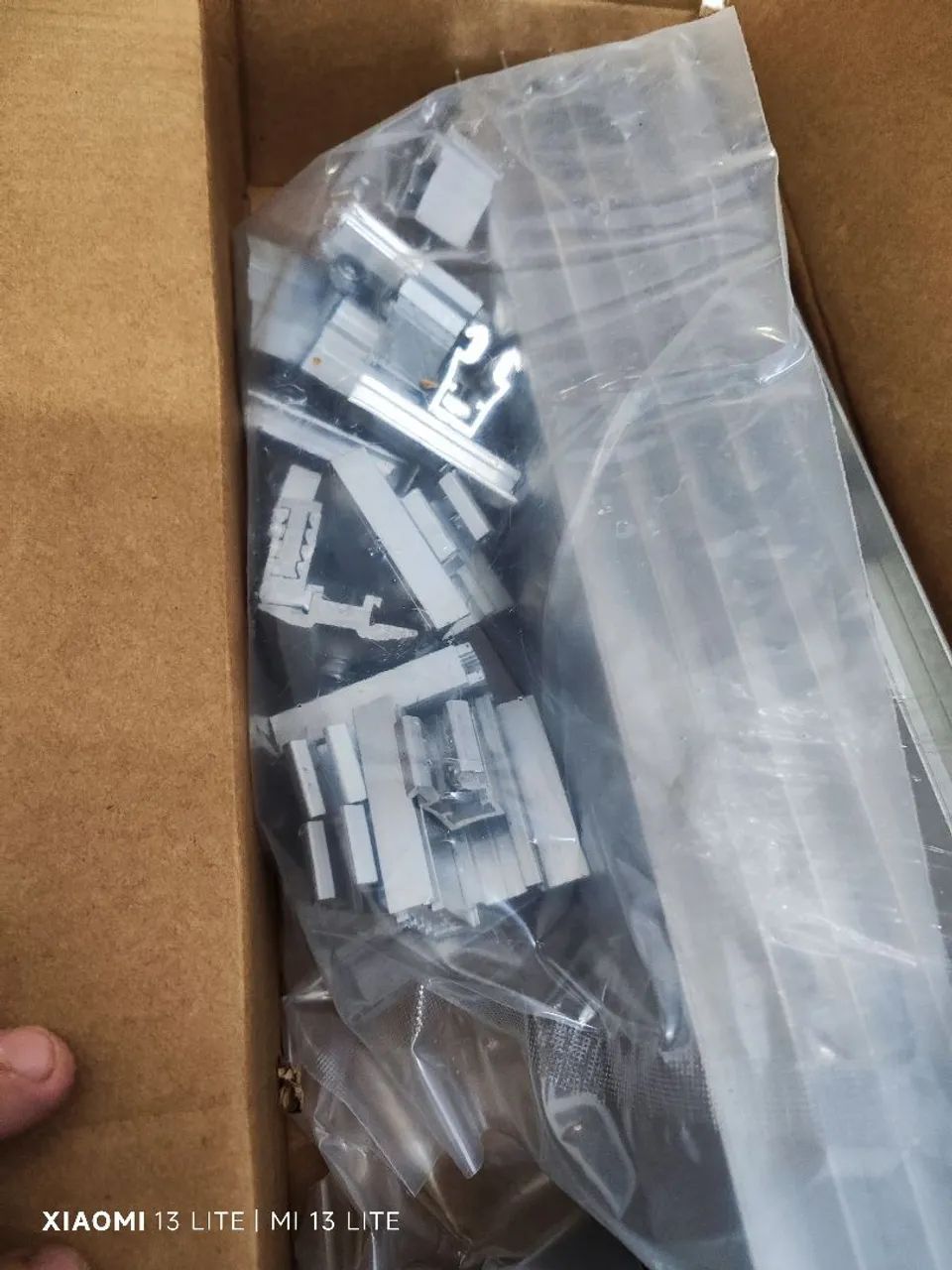 ESTRUTURA SUPORTE FIXO PAINEL SOLAR TELHA METALICA leia o anúncio! - Foto 4