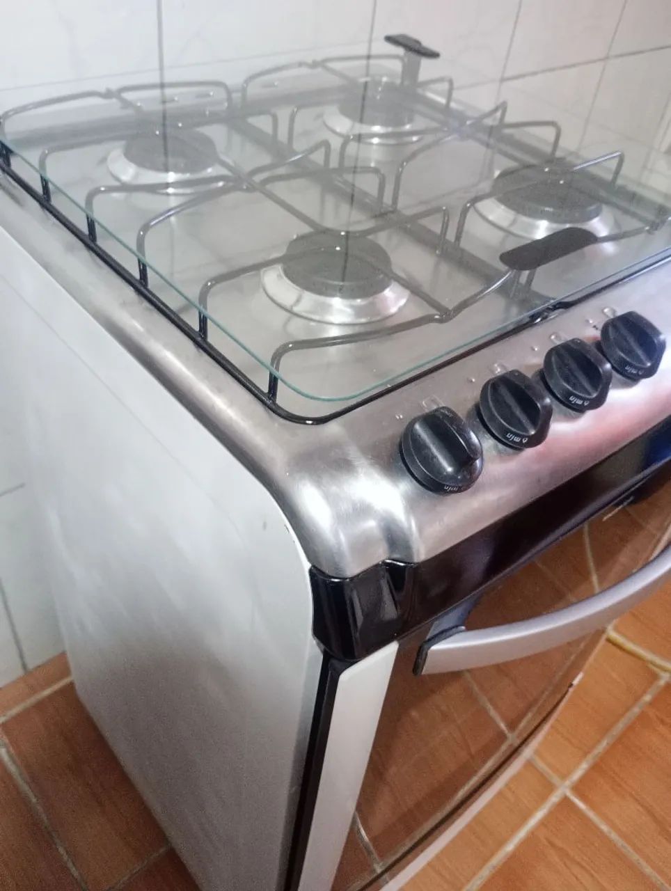 Vendo fogão Eletrolux Chef 4 bocas m - Foto 5