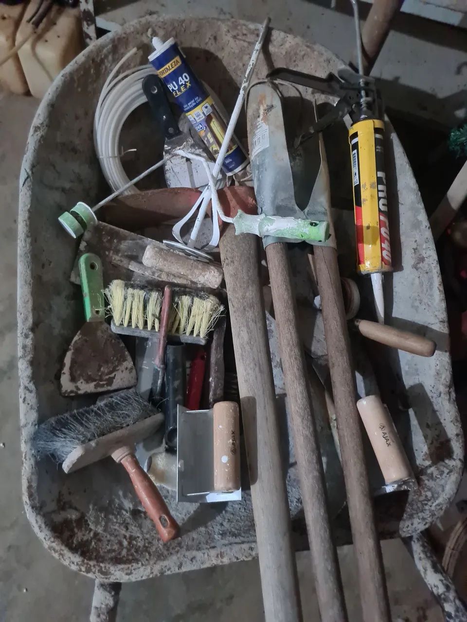 Ferramentas para construção civil64363476961154120