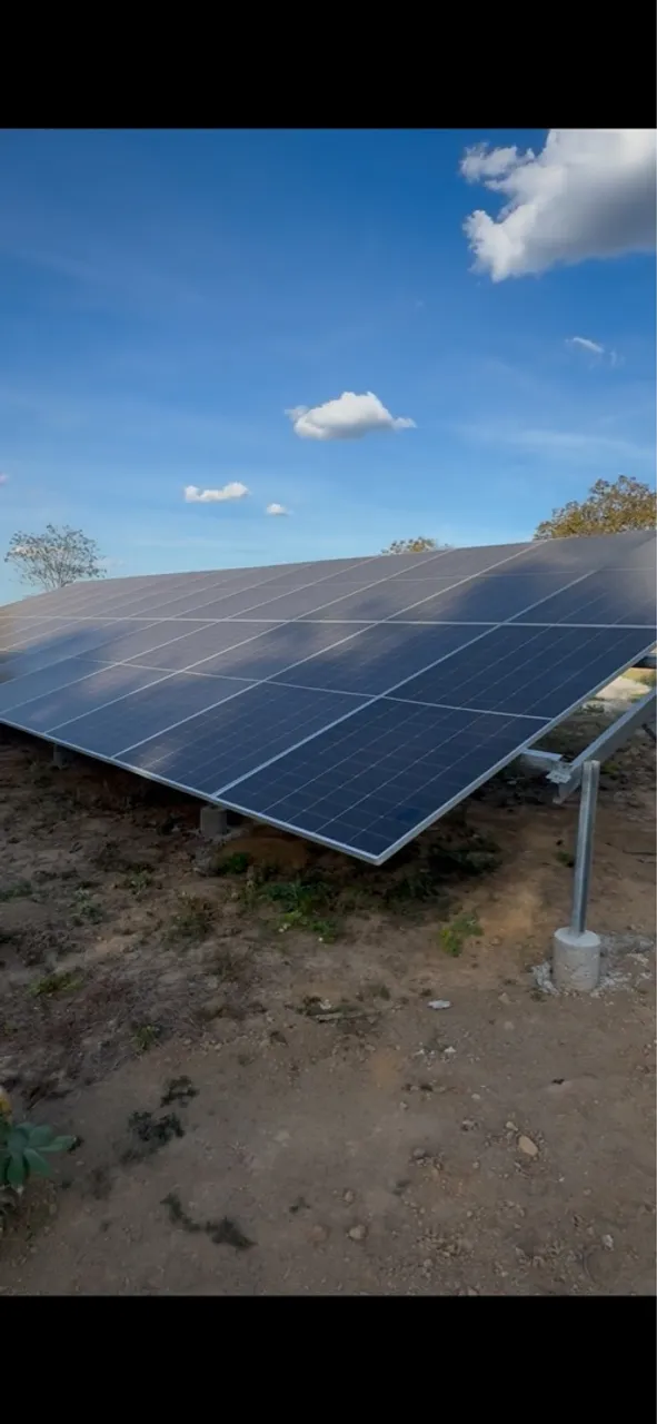 Usina solar, placas solares.