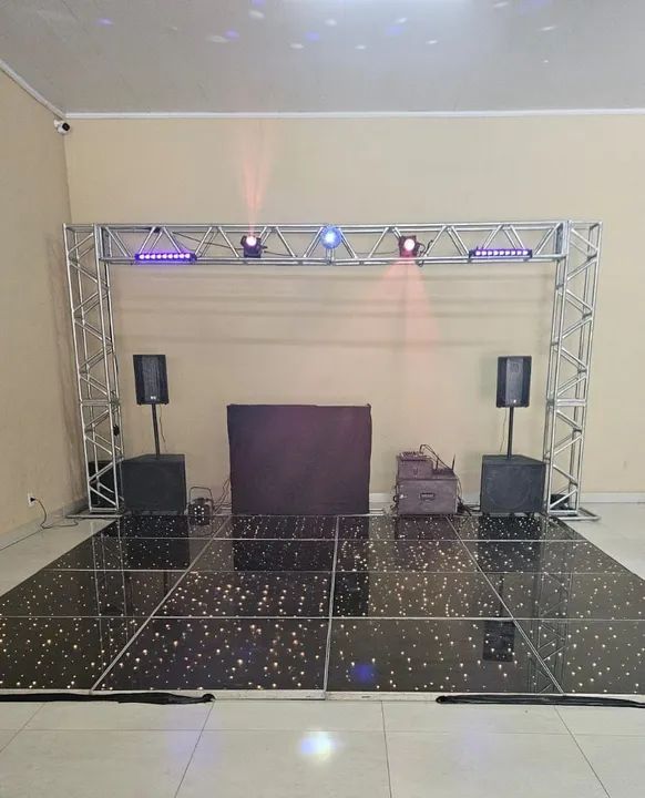 Iluminação, som , DJ ,Pista de dança com led para eventos