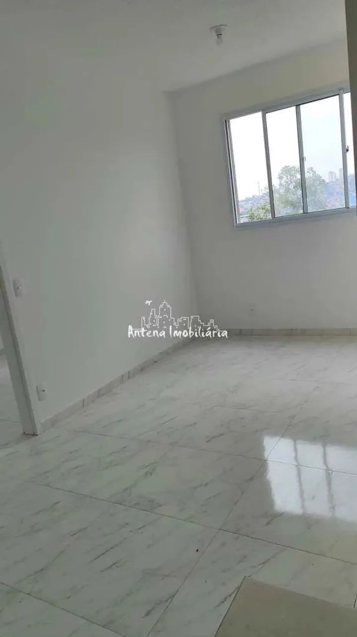 Apartamento com 02 dormitórios em Ferraz - Cód.: 12300.