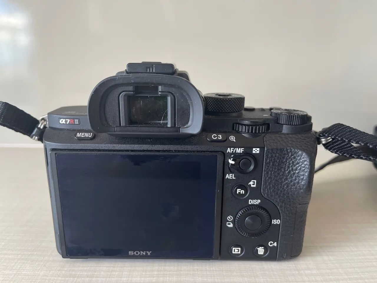 Câmera Sony Alpha 7R II - Foto 4