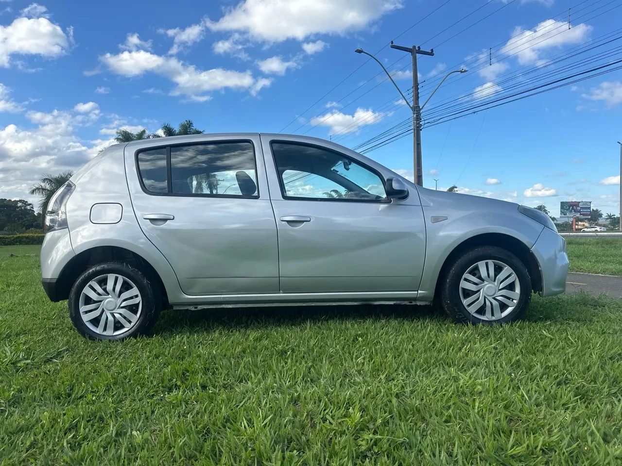 RENAULT SANDERO EXP 16HP    - Foto 2