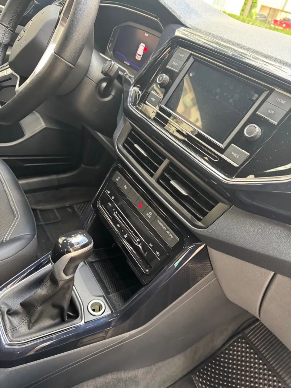 TCROSS Comfortline modelo 2023 - IPVA 2025 (3k) Pago  - Foto 6