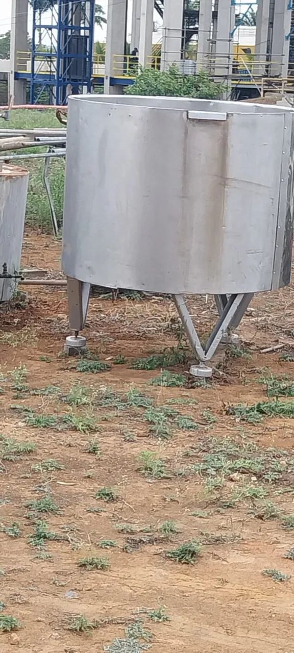 TANQUE EM AÇO INÓX CAP. 1000LTS - Foto 2