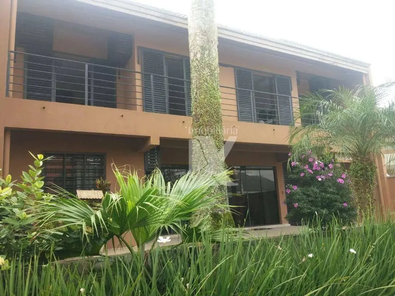 Casa com 6 dormitórios( sendo que 2 são suítes) para alugar, 294 m² por R$ 2.500/dia - Ata